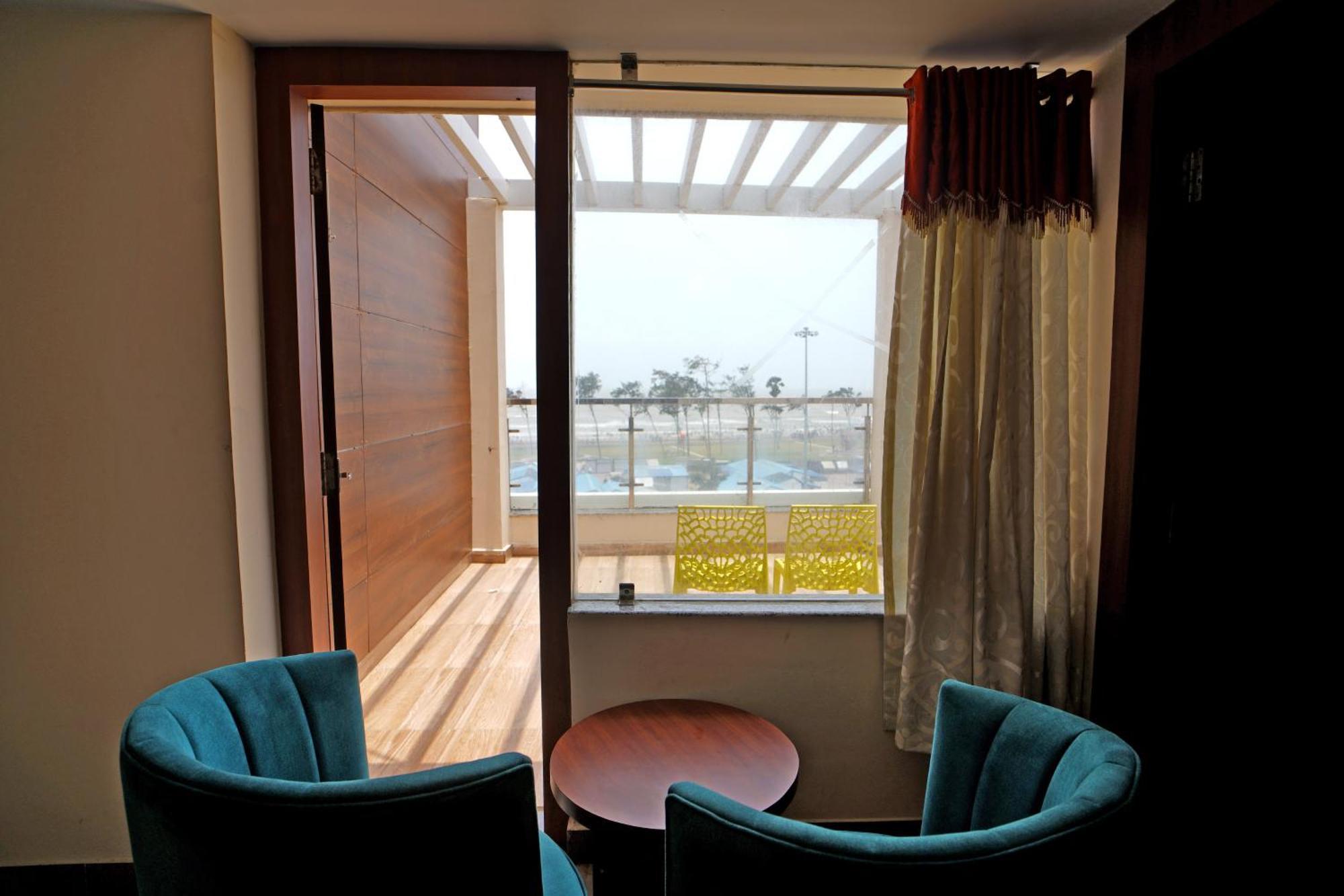 Royal Sea View !! Beach Front With Free Wifi !! ディガ エクステリア 写真